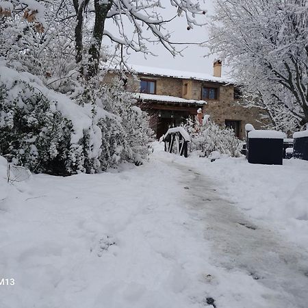 Posada Restaurante Fuenteplateada Collado Hermoso Dış mekan fotoğraf